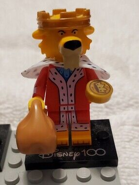 Disney Prince John Minifigure with Crown and Scepter - Yellow and Red
